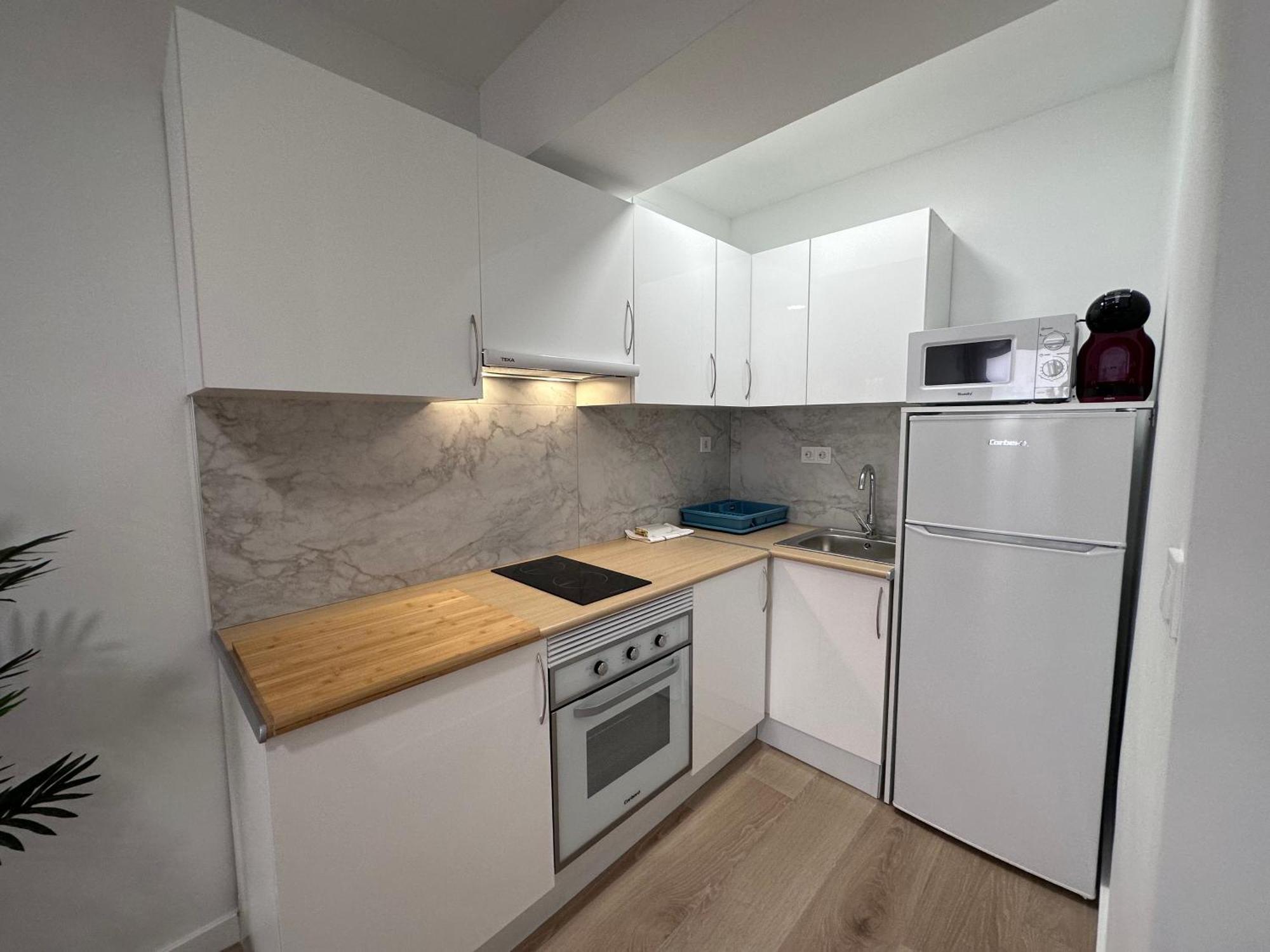 Artes Y Oficios Apartaments Ab 瓦伦西亚 外观 照片