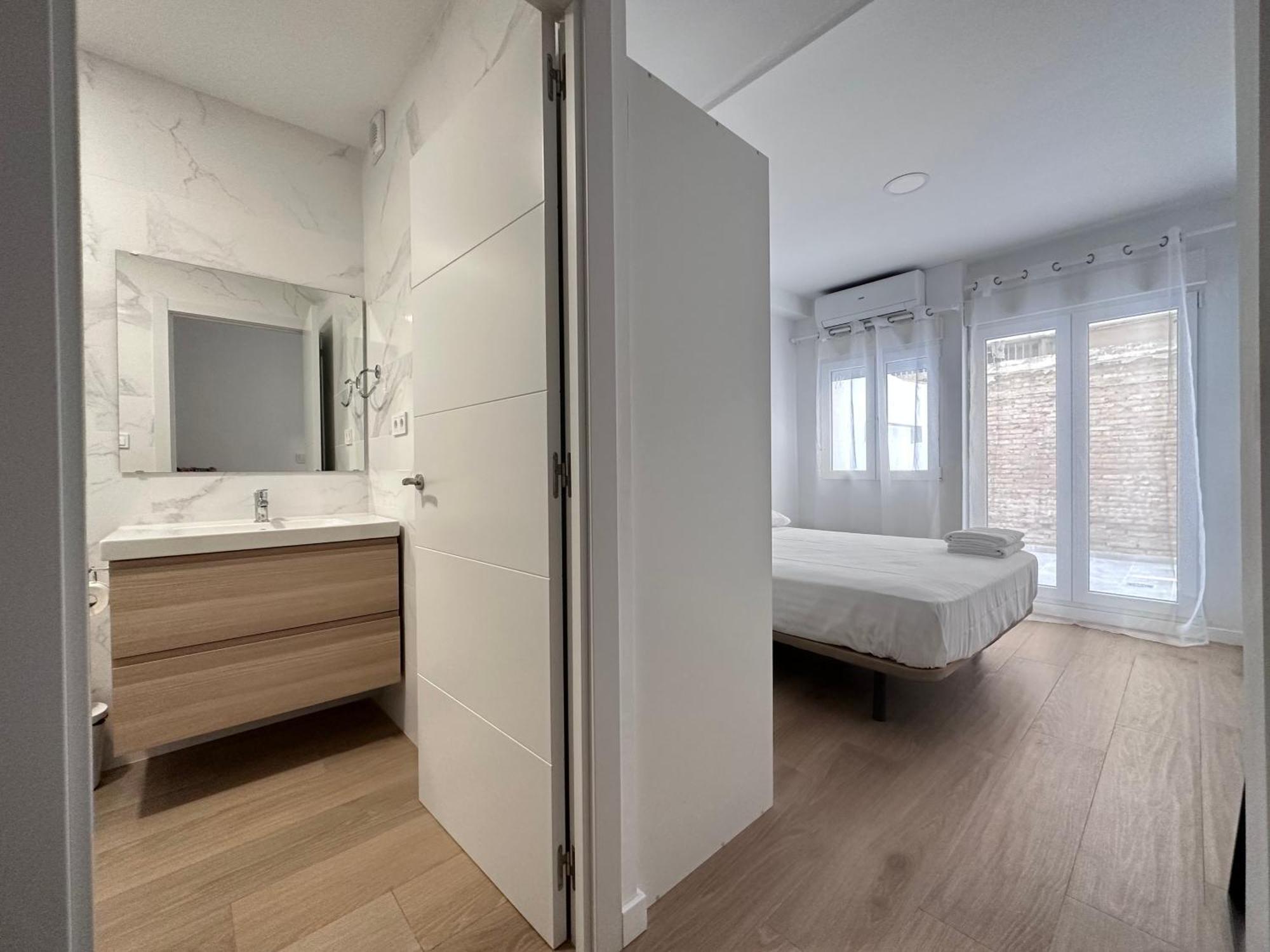 Artes Y Oficios Apartaments Ab 瓦伦西亚 外观 照片