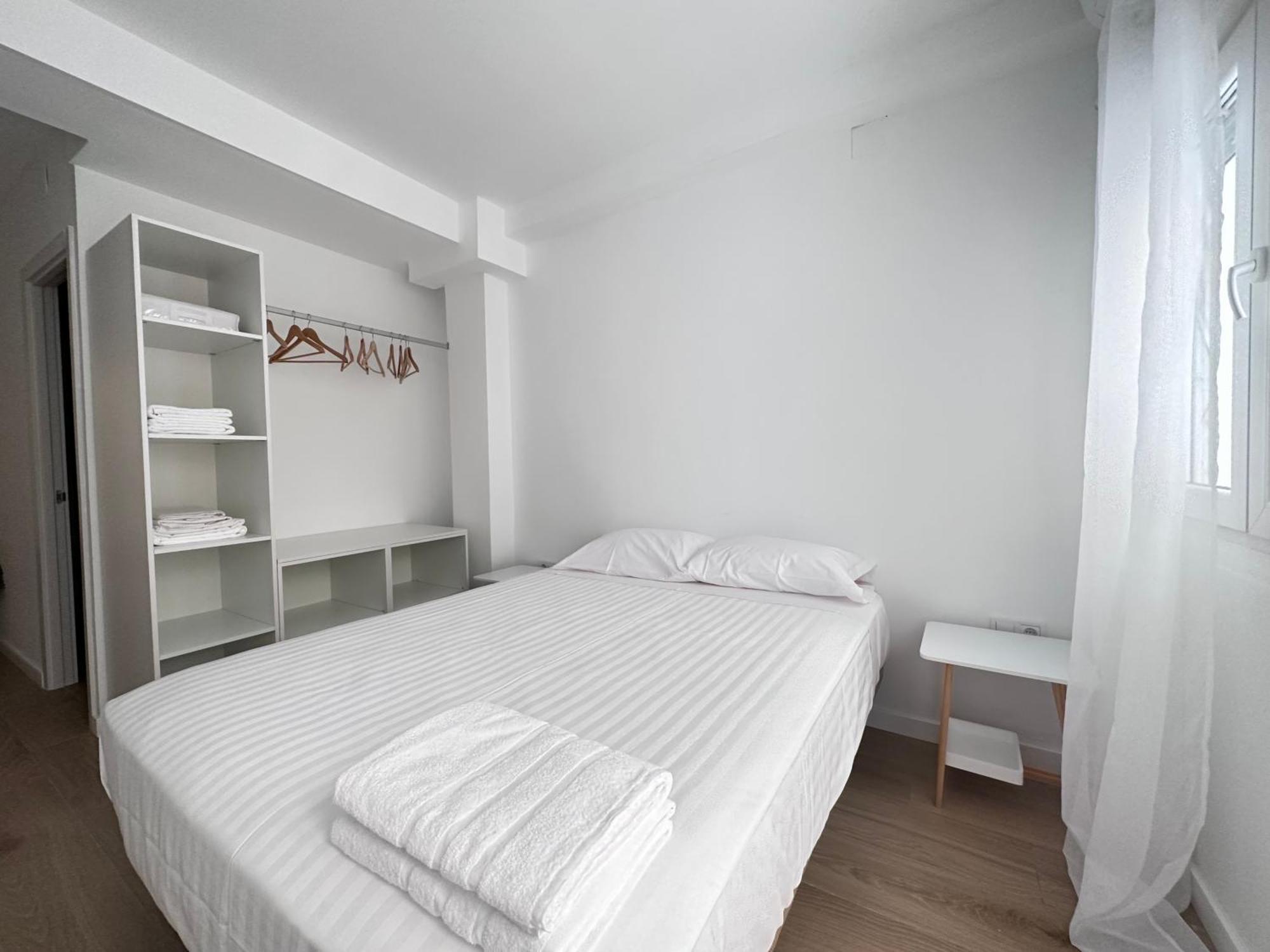 Artes Y Oficios Apartaments Ab 瓦伦西亚 外观 照片