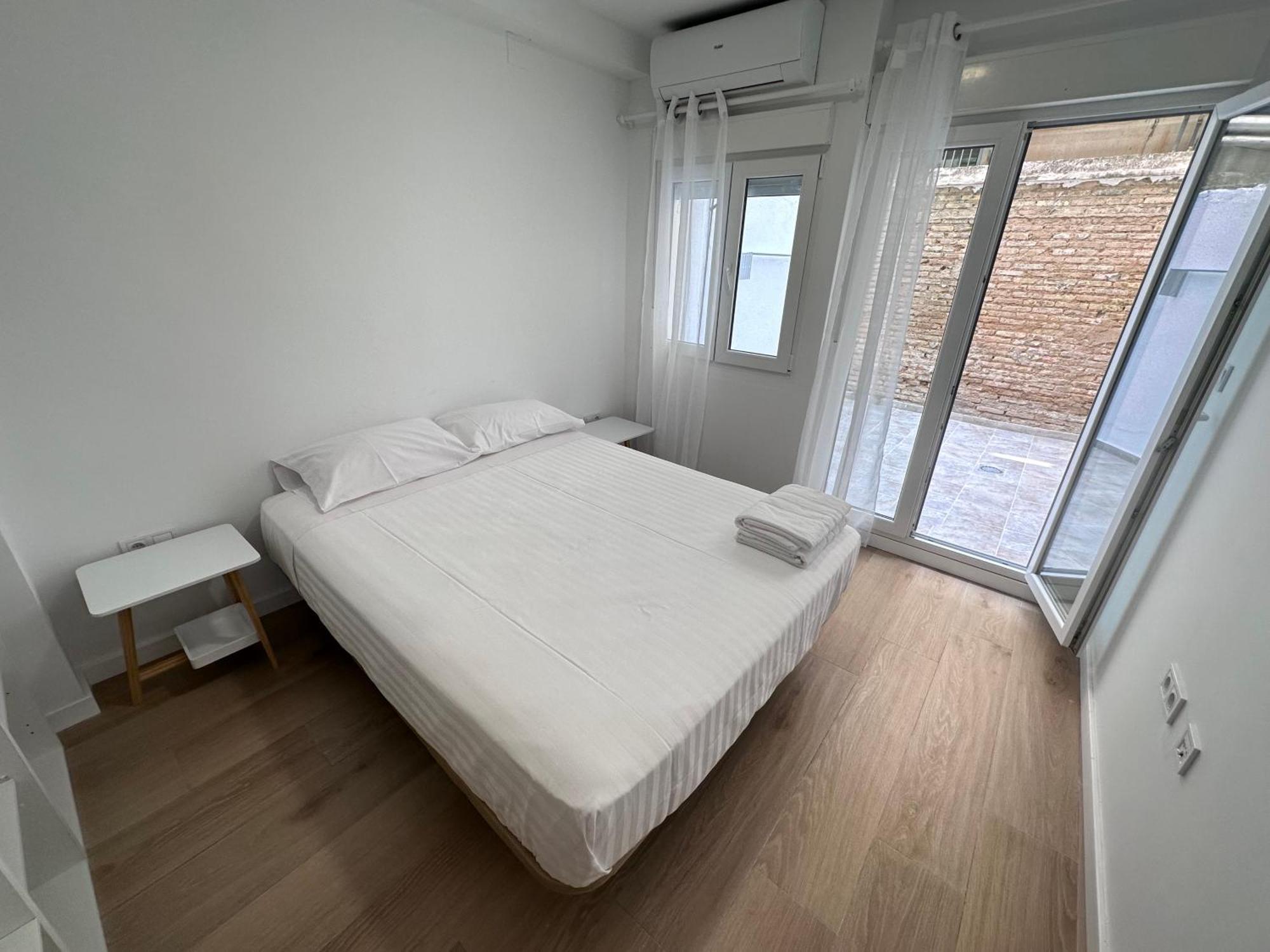 Artes Y Oficios Apartaments Ab 瓦伦西亚 外观 照片